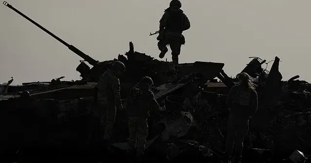 Мереф'янська громада попрощалася з Героєм України.