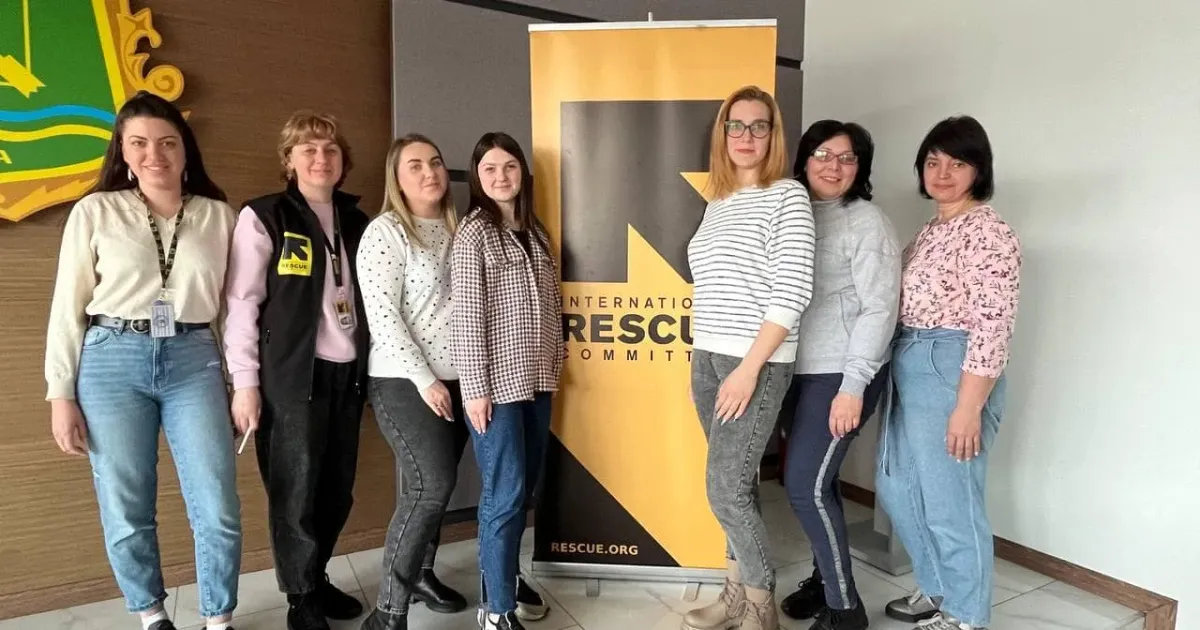 Джерело: Євгенія Галіченко Викладачі КЗ «Мерефʼянський ліцей №3» взяли участь у тренінгу за програмою «Зараз я сильніший» на порталі Gromada Group