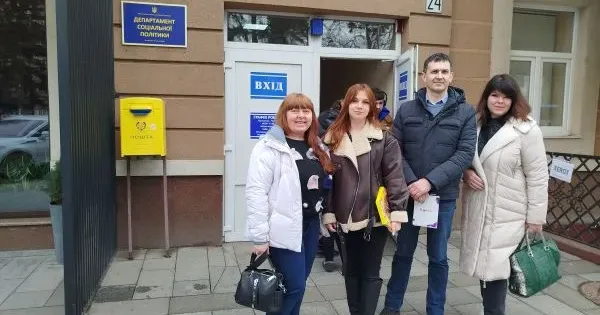 Джерело: Мереф'янська громада Співробітниці КУ «Мереф’янський центр надання соціальних послуг» для обміну досвідом здійснили відрядження до західних областей України на порталі Gromada Group